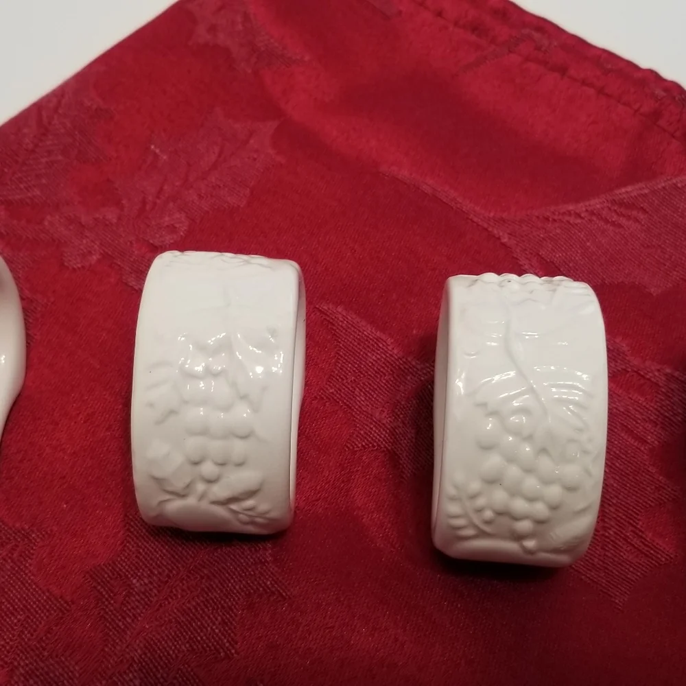 Napkin Rings 4 piece